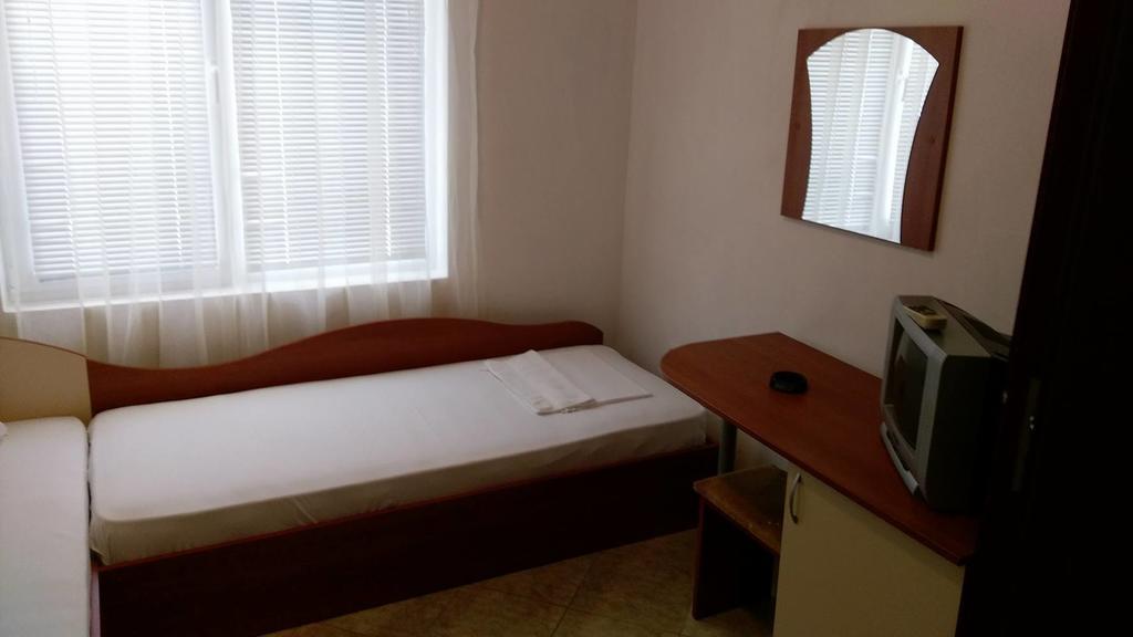 Guest House Krasi Черноморец Экстерьер фото